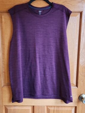 DSG Men's Sleeveless Performance Top